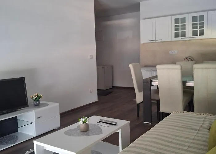 Διαμέρισμα Zmaj Lux 2